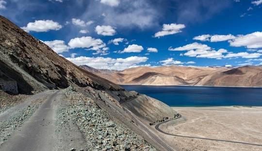 Ladakh 2026 Travel Guide: Your Himalayan Adventure Awaits